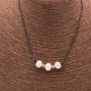 Dainty Three Pearl Choker, 3 Pearl Leather Necklace, Simple Pearl Choker with Gold Beads